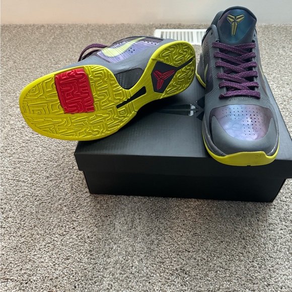 Kobe 5 Protro 2k20 Gamer Chaos Alternate - Picture 4 of 5